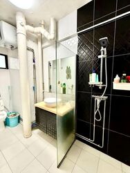 Blk 705 Hougang Avenue 2 (Hougang), HDB Executive #589171371